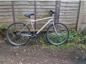 Aluminum light Wight Adults mountain bike 26 inch wheels all gears working £35£35 Walthamstow, London